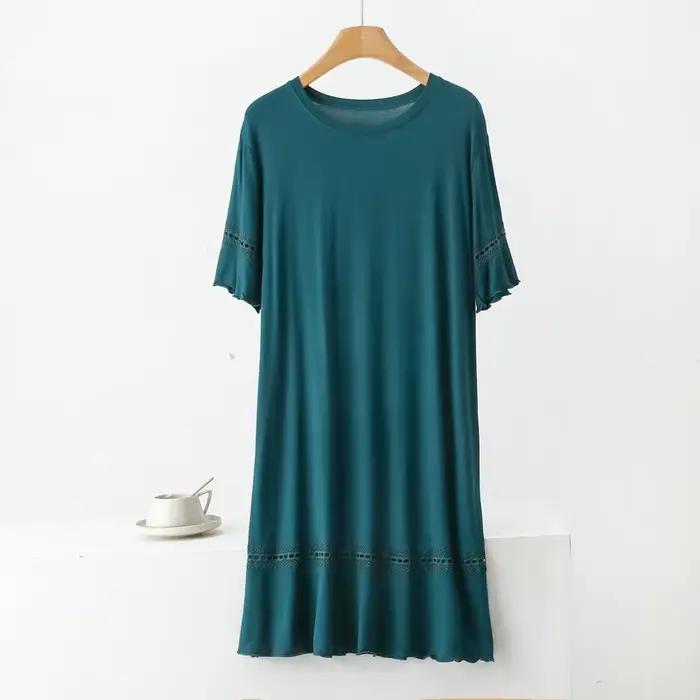 Chemise de nuit pour femmes en modal et élasthanne couleur jaune rose violet vert baiser oversized avec manches courtes pour les nuits de repos et les occasions spéciales